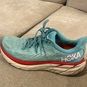 Hoka size 8.5 women’s